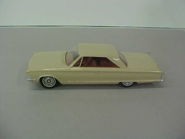 Vintage 1965 Chrysler 300 2 Dr Ht Promo Model Car  Nice !!!  Friction Drive