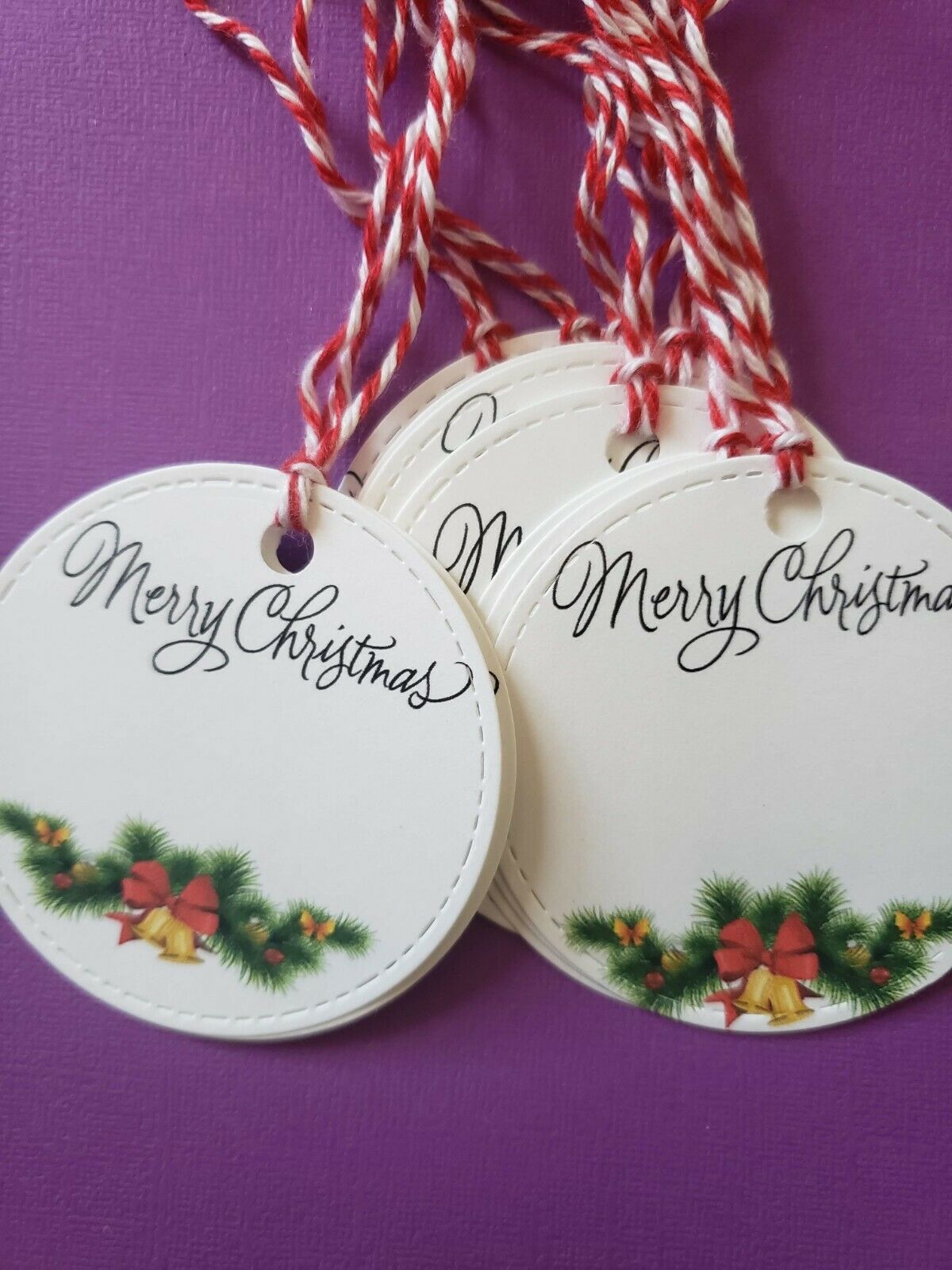 Round Christmas Gift Tags With Strings (10) Gift Tags Cardstock